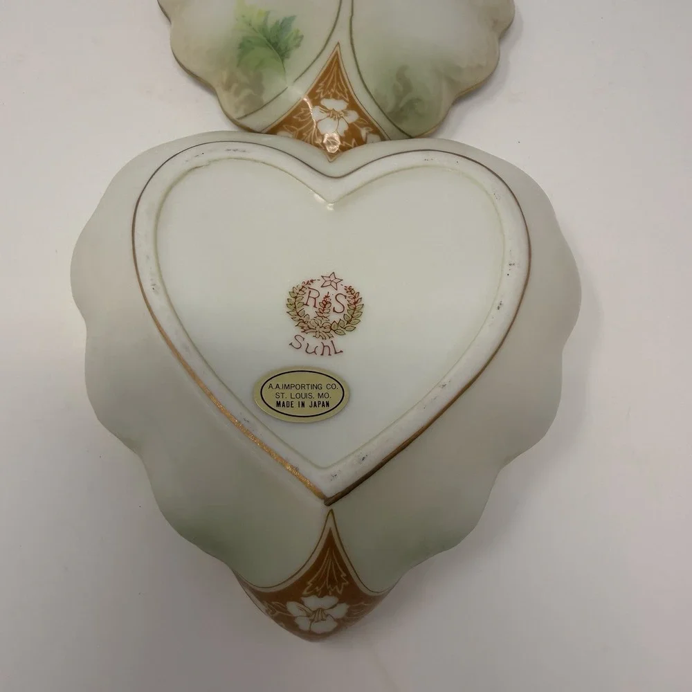 Vtg R.S. Suhl Heart Porcelain Trinket Box Floral Jewelry Dish Japan‎ 4.5